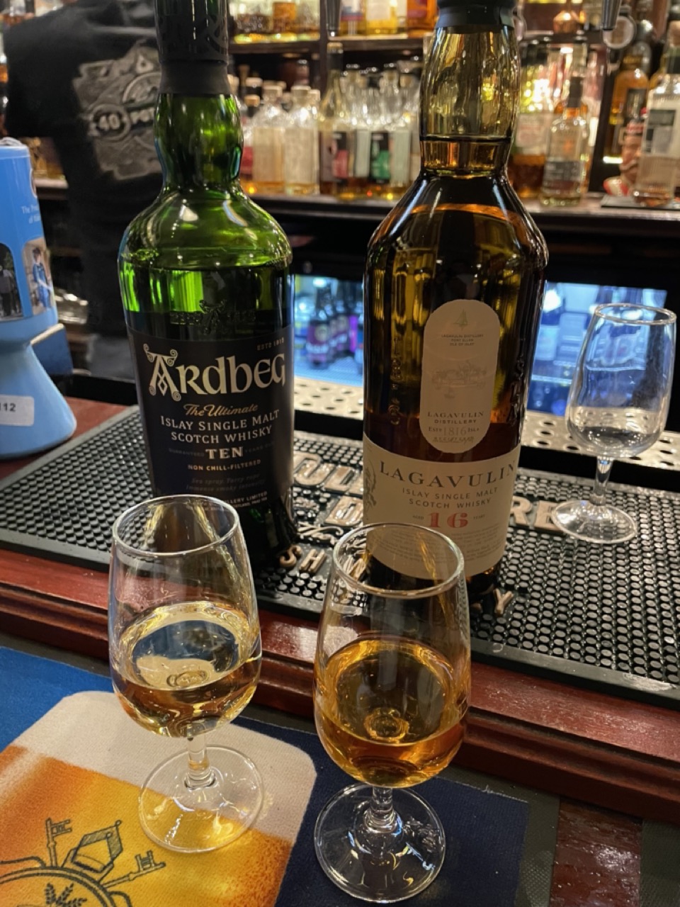 Lagavulin 16